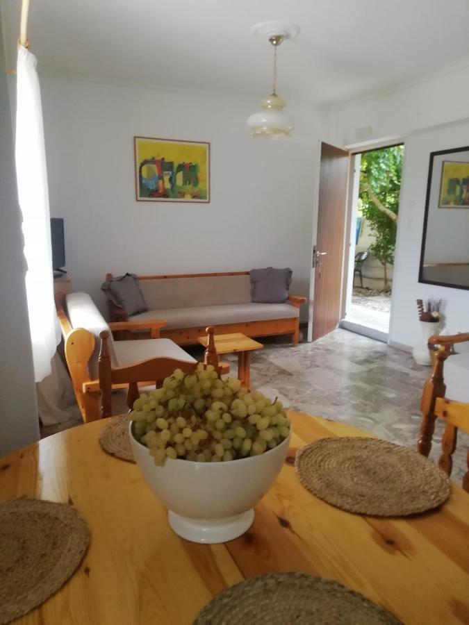 Perigiali Beach Apartment - 2 Free Bikes Perigialion المظهر الخارجي الصورة